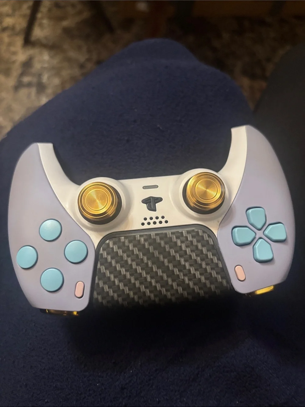Sony thumbsticks responsive blue